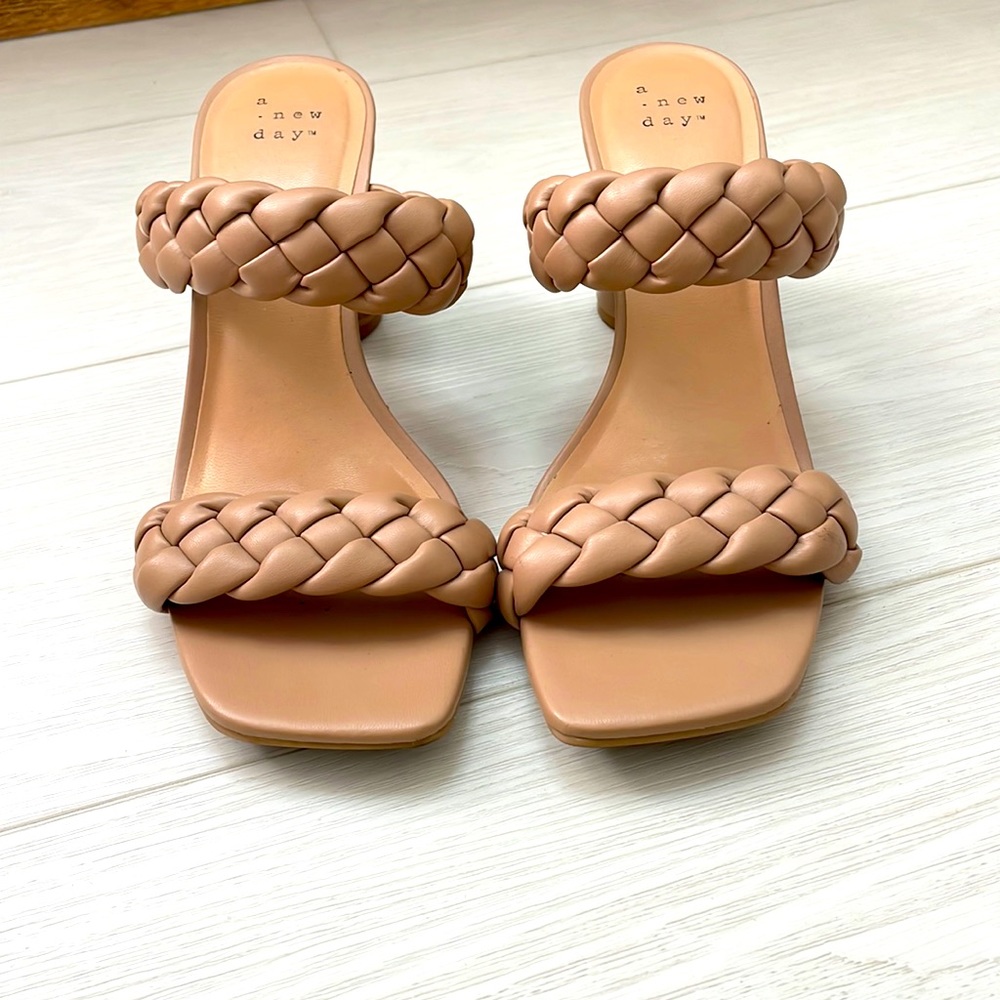 a-new-day Women’s Basil Mule Heels 🌷